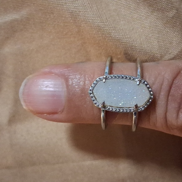 Kendra Scott Elyse Ring - Picture 2 of 3